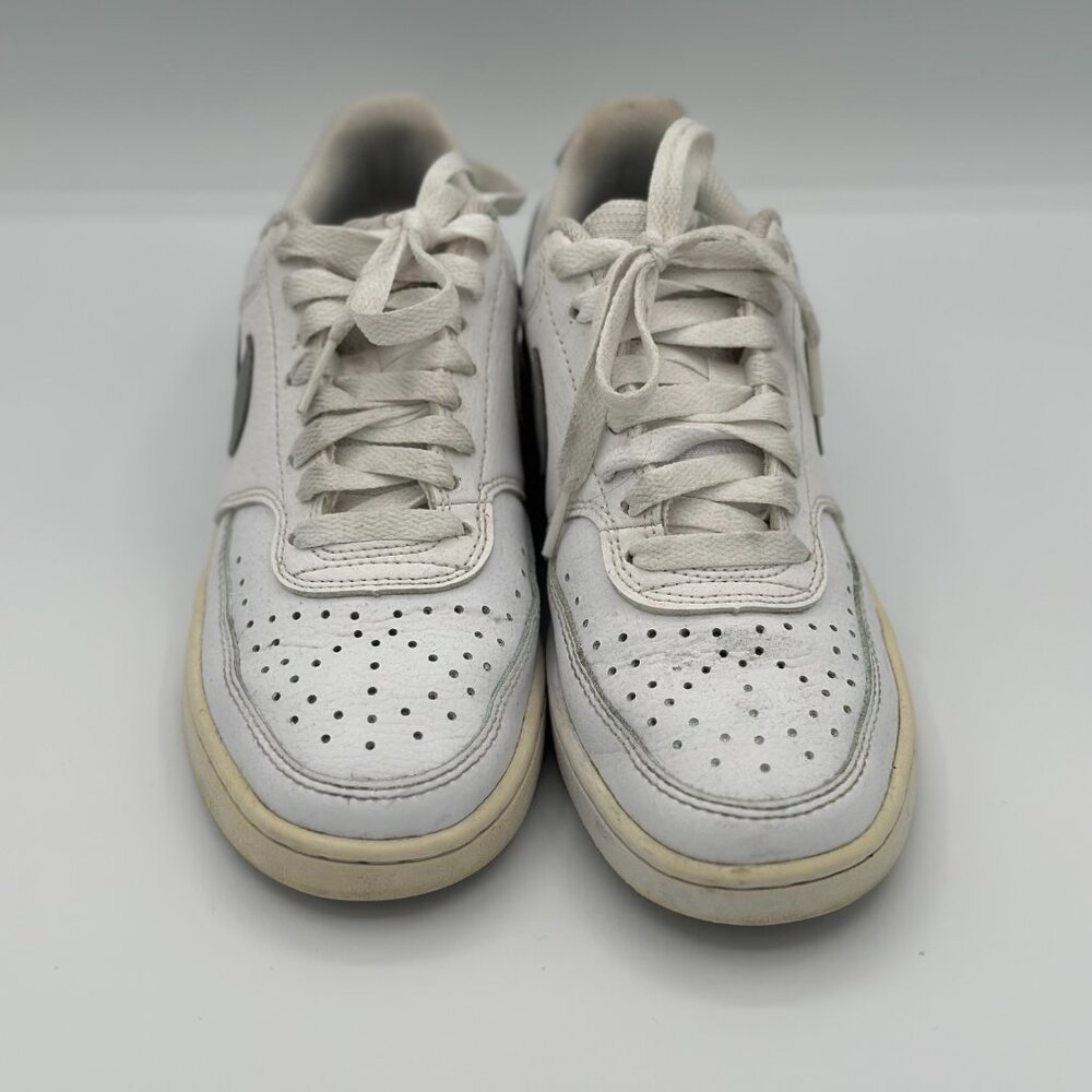 Nike Court Vision Low – White/Silver – Women’s Size 5.5 - Picture 2 of 7